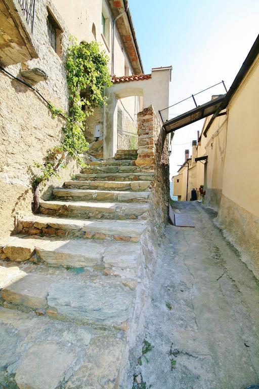 Agriturismo Costamagna Ноли Экстерьер фото