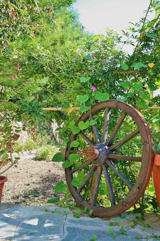 Agriturismo Costamagna Ноли Экстерьер фото