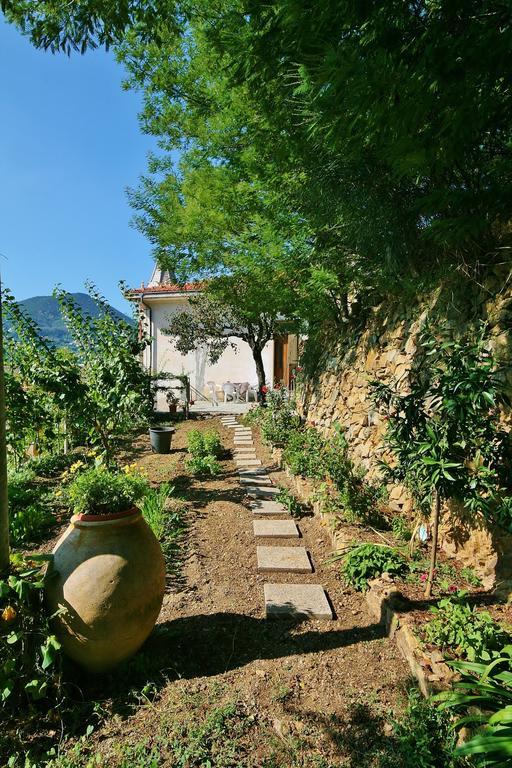 Agriturismo Costamagna Ноли Экстерьер фото